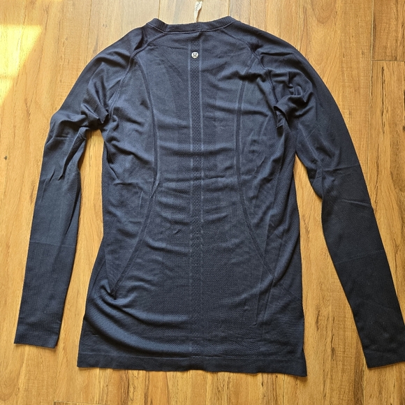 Lululemon Swiftly Tech Long-Sleeve Shirt Size 10 color blue - Picture 2 of 4